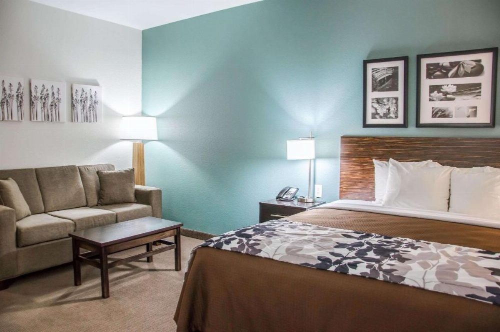 Sleep Inn & Suites Center Image 30