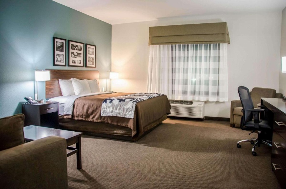 Sleep Inn & Suites Center Image 32