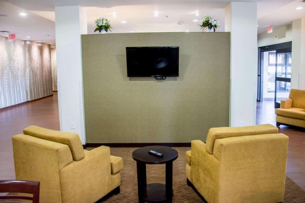 Sleep Inn & Suites Center Image 33