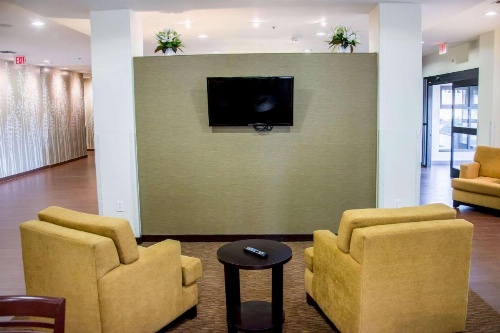 Sleep Inn & Suites Center image 33